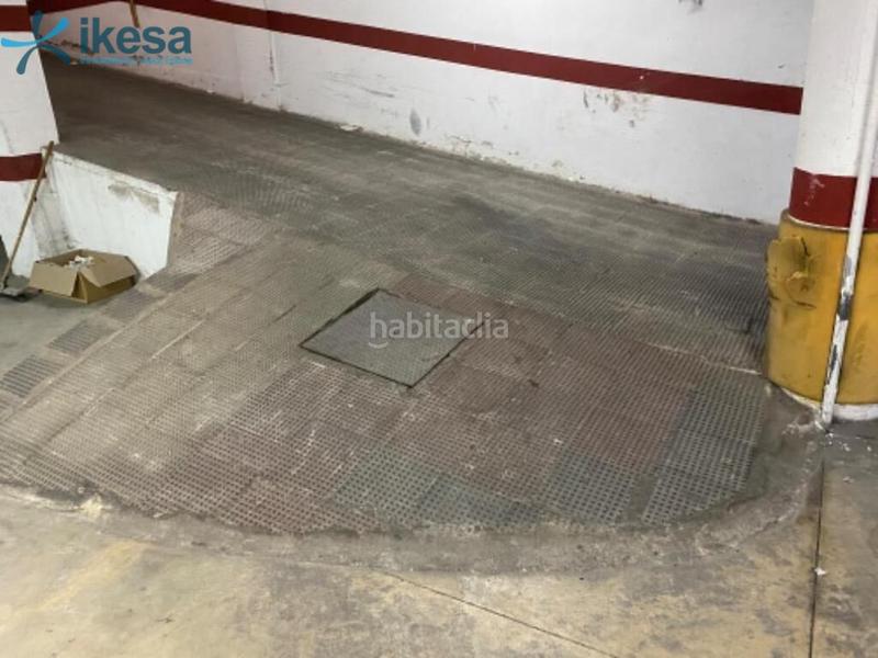 Foto ccd25e7a-819e-40df-a4e4-48e5bbaee93b. Parking coche venta plaza de garaje en Isla Chica en Huelva