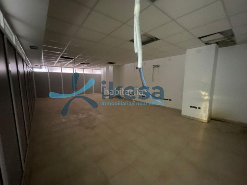 Foto 240630f0-0140-4f99-8c7c-ae4a48cb42a2. Local comercial a Centro Huelva