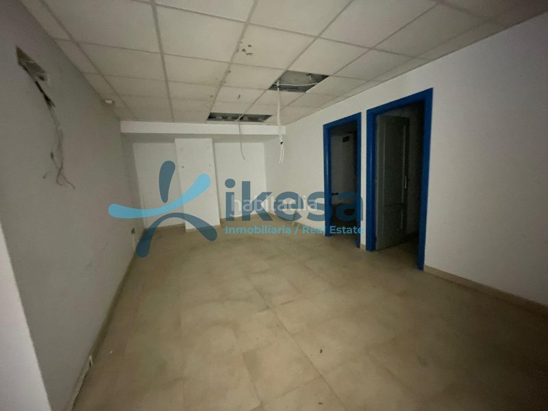 Foto 4c057c7a-8e65-43ef-88c2-e2d7a3b659c6. Local comercial a Centro Huelva