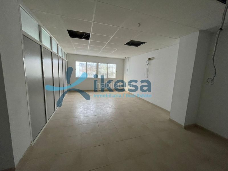 Foto 9a3e8950-faec-4be9-a3cb-c5878e207bc4. Local comercial a Centro Huelva