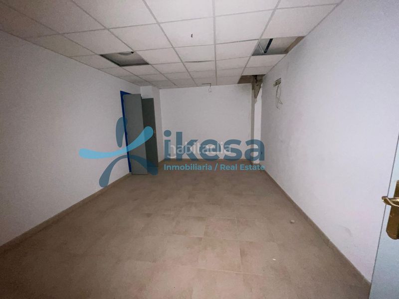 Foto b3f9ae11-bd56-47da-942c-9661bf06a3c2. Local comercial a Centro Huelva