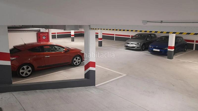 Foto b5aaf6cf-0dc7-47f6-ae64-29a5dd5365c1. Autoparkplatz in avda atlantida 87 in Alcabre Vigo