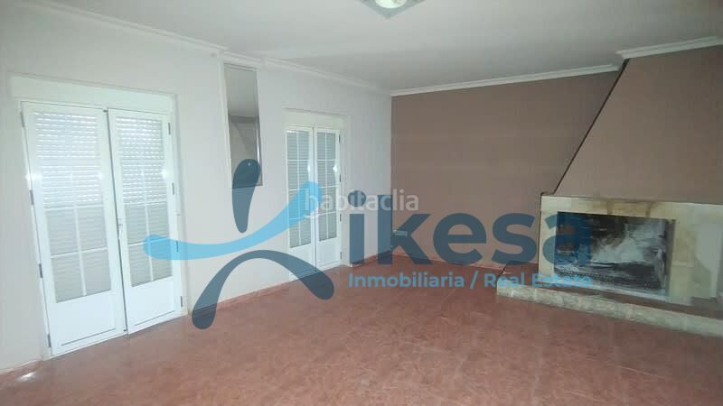 Foto cbf66f8d-3714-481d-8b68-6dbedb2751c3. Casa a Jimena