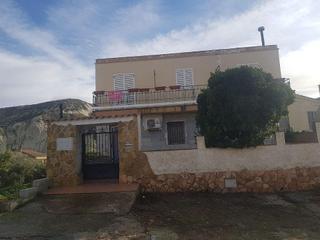 Casa a Hinojares. Venta de casa en hinojares jaén