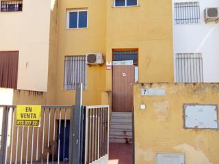 Casa adossada a Mairena del Alcor. Chalet adosado en venta, c juan miró, mairena del alcor, sevilla