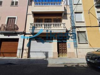 Maison à Huerta de la Reina - Trassierra. Casa en huerta de la reina. con garaje !!!.
