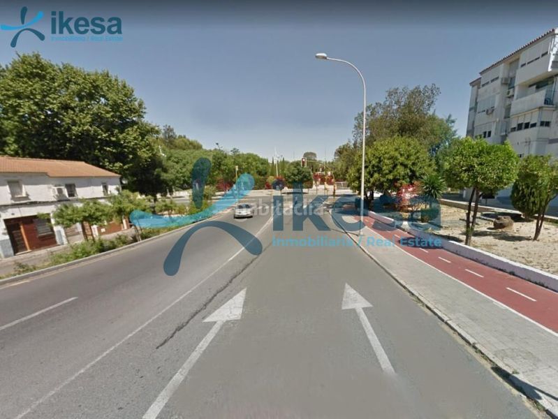 Foto 943c0f8f-c2bf-48c3-8ac6-9cc6ea11e33b. Aparcament cotxe a Tres Ventanas Huelva