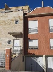 Casa adossada a Carrión de Calatrava. Venta de vivienda en carrión de calatrava, ciudad real. activo i
