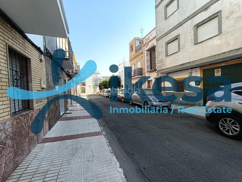 Foto 1b7a4a4a-ec22-4db9-9172-72c3c3e34048. Casa adosada en Algaba (La)
