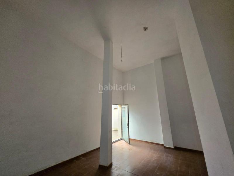Foto 3ba2dd4c-8029-4446-9eb7-57ee0e823dc5. Piso en fontefría 10 en Boiro
