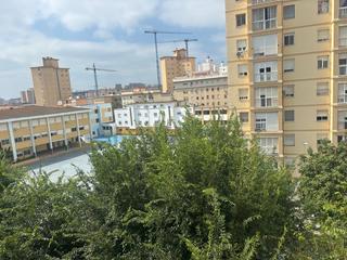 Pis a Astilleros - La Paz  - Loreto - El Corte Inglés. Encantador piso en residencia de cádiz