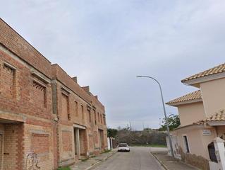 Casa adossada a Centro. Oportunidad de inversión en puerto real