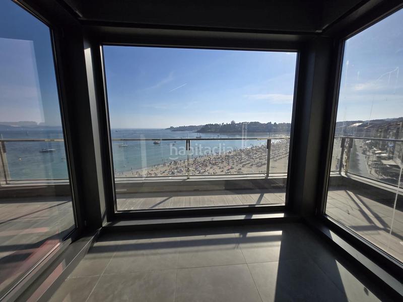 Foto dcab64d3-2fb3-4022-881d-f514739c09f6. Piso  . primera línea de playa. en Sanxenxo pueblo Sanxenxo