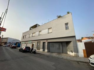 Local Comercial en El Rocío - La Milagrosa