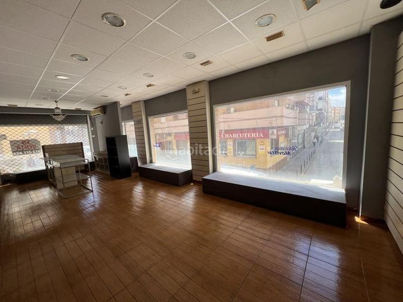 Foto 8c476c60-ab21-426e-b95d-d2c516e324fd. Local comercial a Barrio Alto San Juan de Aznalfarache