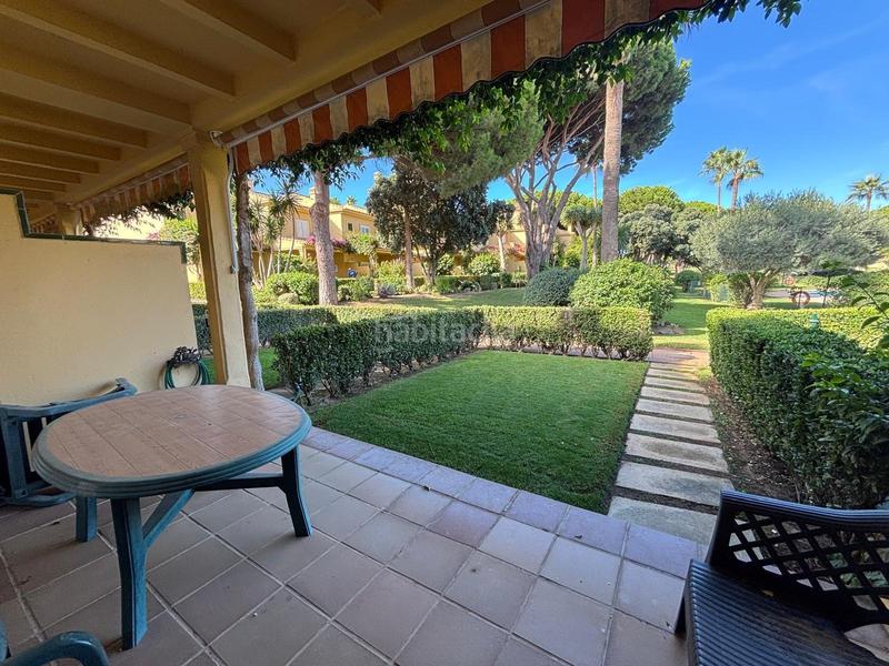 Foto 6e222fc2-a5e8-46e1-8de4-146fb9a474d4. Casa adossada amb piscina a Novo Sancti Petri Chiclana de la Frontera