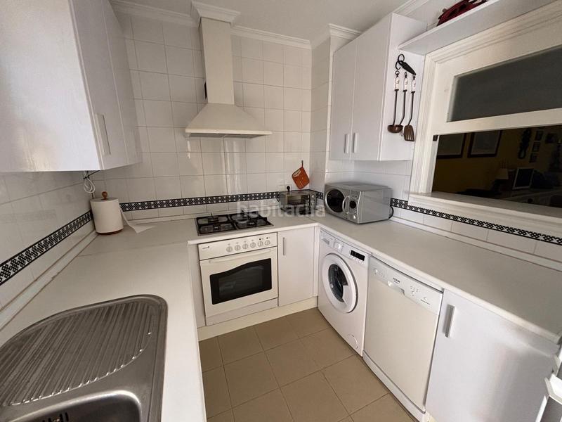 Foto dc86cf12-71ba-4b1a-9288-32b9d0928ce9. Casa adossada amb piscina a Novo Sancti Petri Chiclana de la Frontera