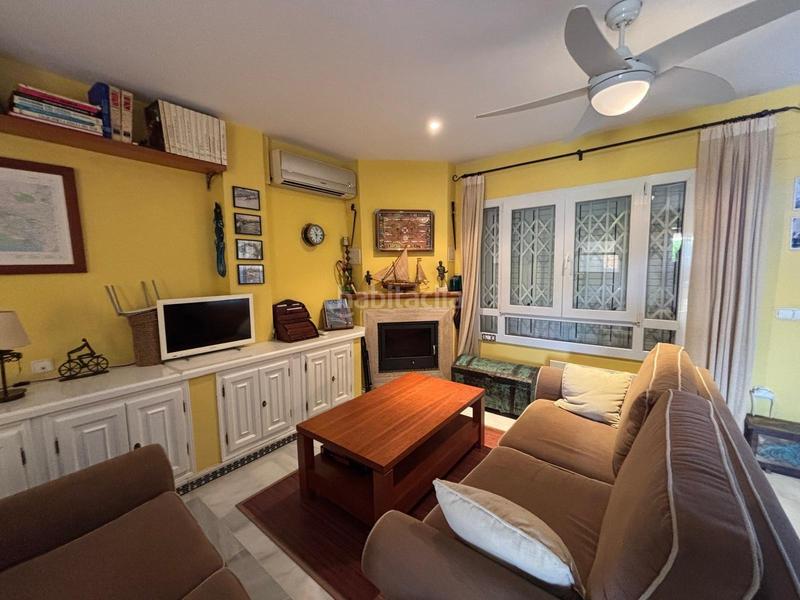 Foto dfea1f6f-2ef6-465f-9bbc-84178748ee94. Casa adossada amb piscina a Novo Sancti Petri Chiclana de la Frontera