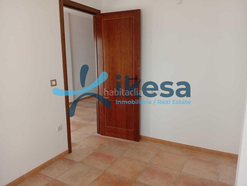 Foto 70d2f58d-a70f-42dc-8a19-e9ec755d1629. Piso venta de piso en almería en Paterna del Río