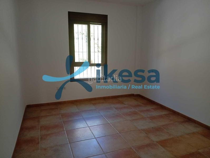 Foto 67fafd0e-a71f-4330-b31d-2bf5a0ae82f3. Piso venta de piso almería en Paterna del Río