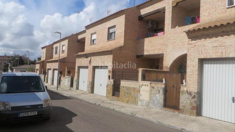 Foto b3ff5a82-4b18-4314-9167-cbbf823187fa. Flat with parking in Yuncos