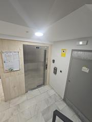 Etagenwohnung in Casco Antiguo