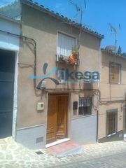 Reihenhaus in Santisteban del Puerto. Venta de casa adosada jaén. venta en cesión de remate.