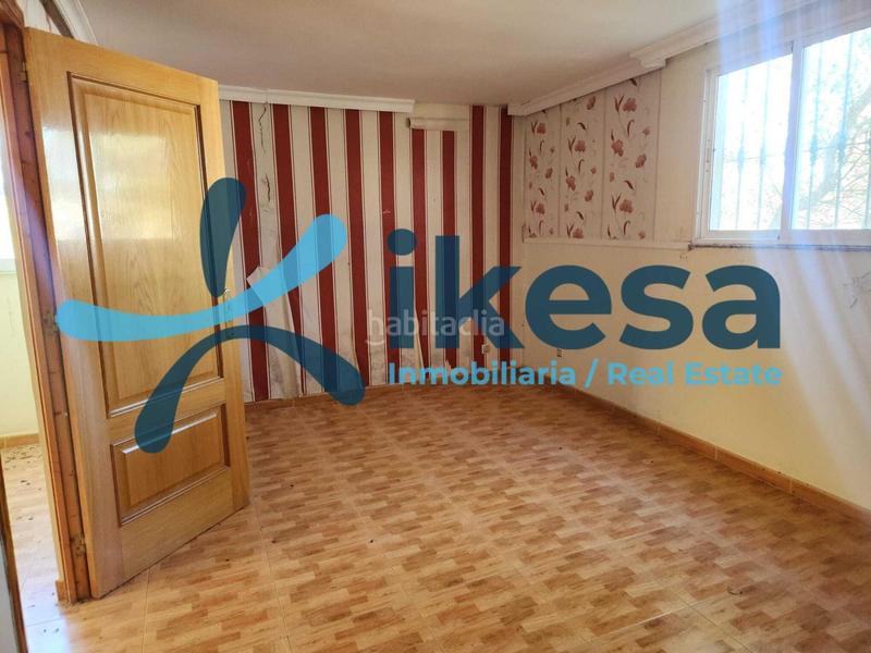 Foto a69c83e3-53da-4e01-91e4-6f6aa2c829f5. Chalet en La Estación Badajoz