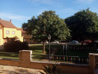 Casa adossada a Barrios (Los). Acogedor adosado en los barrios, al sur de españa