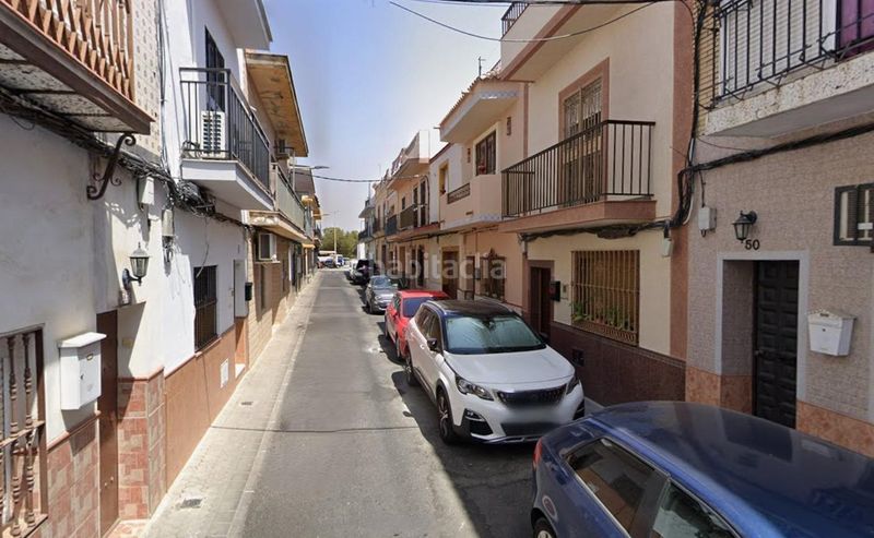 Foto ec4bf03b-4400-487a-98f4-a288b7ff0c77. Casa amb aparcament a Palmete Sevilla