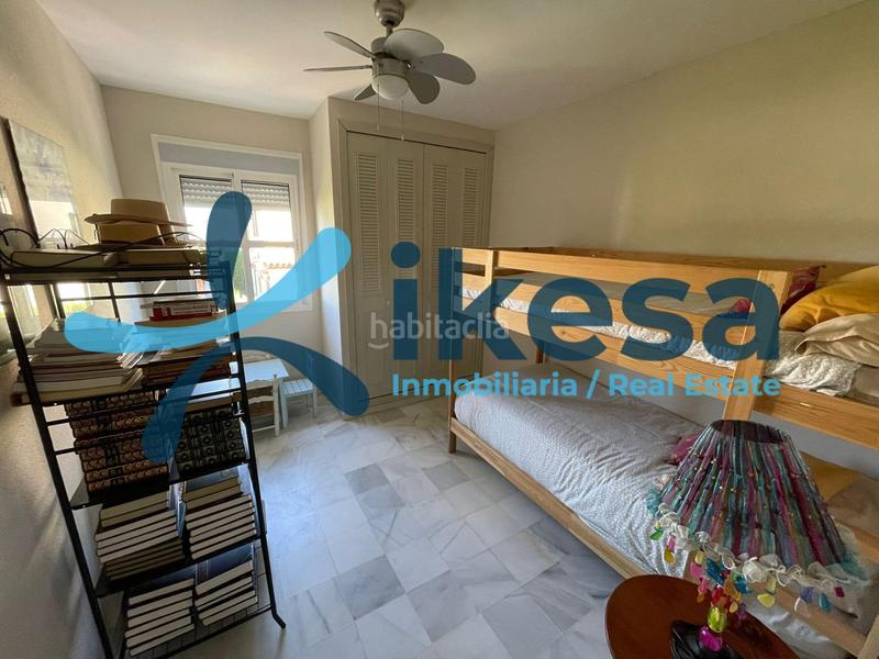 Foto bfe375c4-851e-40f7-b5a1-9138a51fbefc. Casa amb aparcament piscina a Valencina de la Concepción