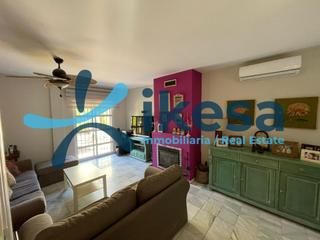 Casa a Valencina de la Concepción. Chalet pareado en valencina de la concepción  sevilla