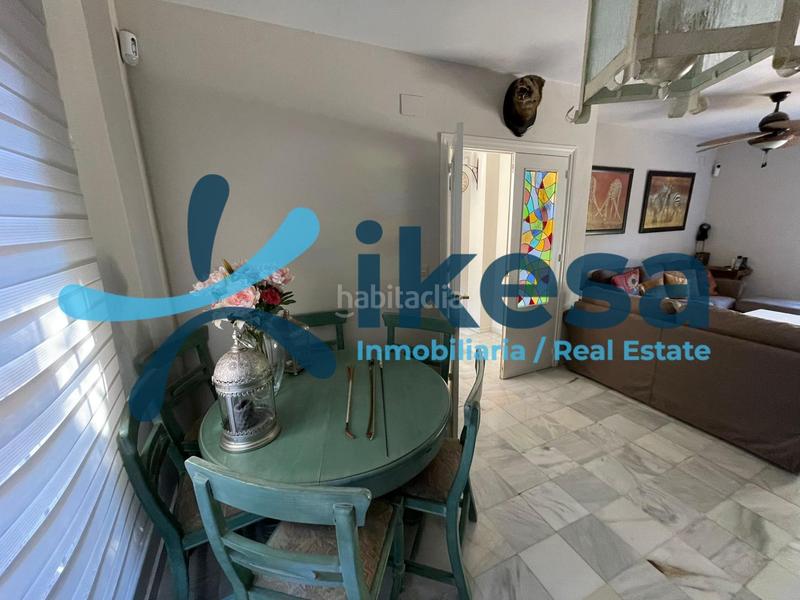 Foto fdc5cf34-4146-4d54-bdff-bc077c5476ea. Casa amb aparcament piscina a Valencina de la Concepción