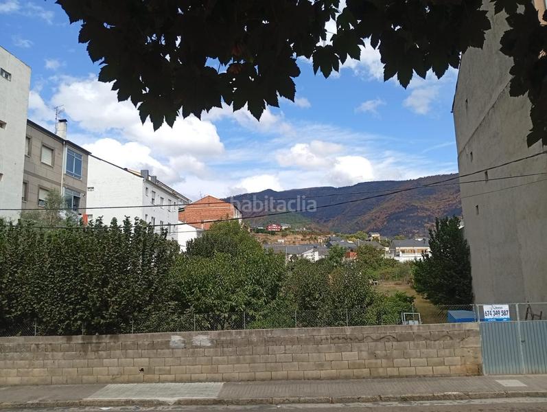 Foto cd0a119e-2c69-4759-82a0-209e8981bc14. Terreny residencial a calle de la circunvalación 104 a Rúa (A)