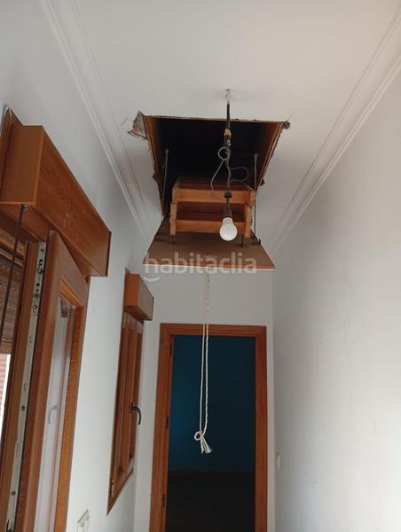 Foto 1e01c69d-4c35-4885-88f2-89fd2268a3a5. Casa adosada unifamiliar adosado en la línea de la concepción en Línea de la Concepción (La)