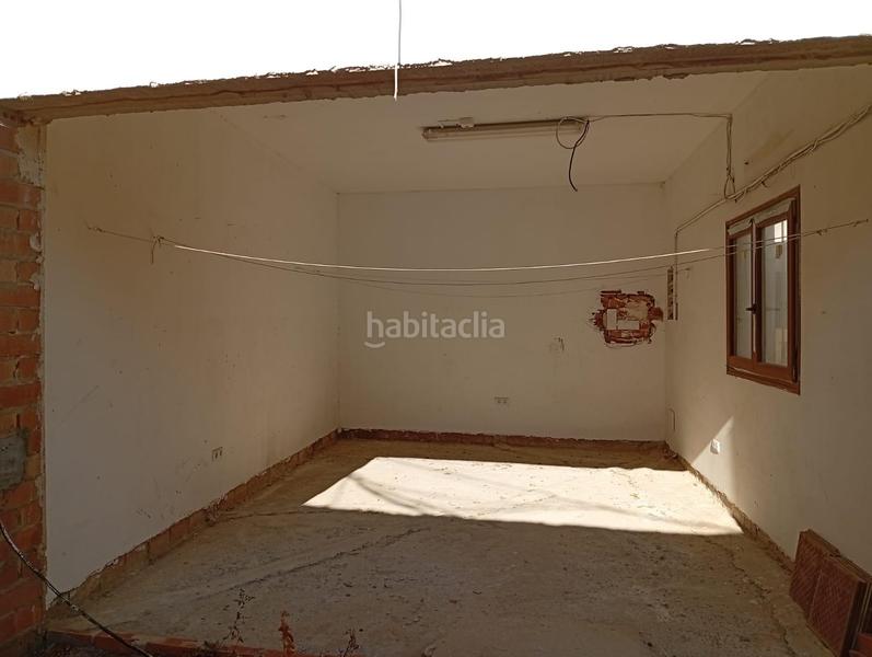 Foto 52454fa7-6a2d-4efc-8eef-c2bb311206c5. Casa adosada unifamiliar adosado en la línea de la concepción en Línea de la Concepción (La)