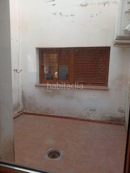 Foto 673e4e40-34f1-408e-b29a-9746069f9f53. Casa adosada unifamiliar adosado en la línea de la concepción en Línea de la Concepción (La)