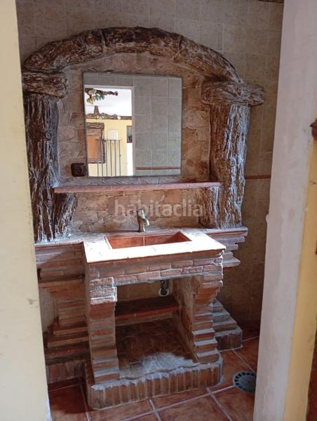 Foto 81b77667-504c-4616-944b-01d994a69f74. Casa adosada unifamiliar adosado en la línea de la concepción en Línea de la Concepción (La)