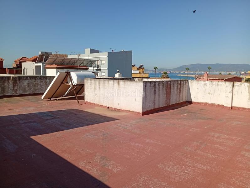 Foto d6caaafe-2376-4123-82e8-515a9ecdb8c5. Casa adosada unifamiliar adosado en la línea de la concepción en Línea de la Concepción (La)