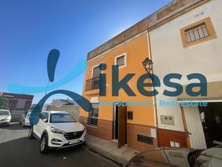 Casa adossada a Gerena