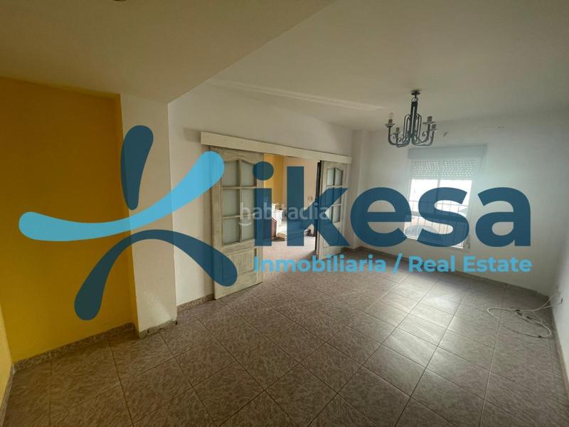 Foto 161755e7-6dbc-4850-b74d-309d1525e24b. Casa adossada a Gerena