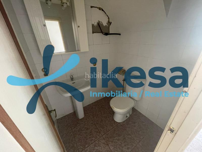 Foto 1e628425-6bd5-4471-ae22-609aee9ce9d8. Casa adossada a Gerena