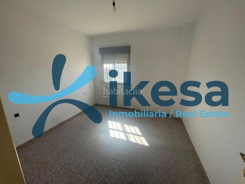 Foto 365d0bc0-bf03-4bac-9699-4daed44cdd36. Casa adossada a Gerena