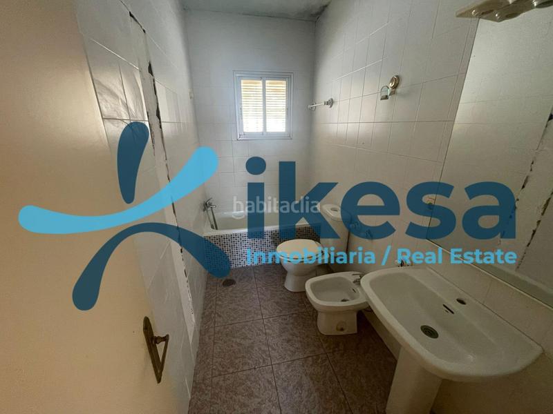 Foto 863867c0-4947-4b6b-9d4d-fa08c2630afe. Casa adossada a Gerena
