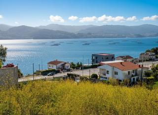 Terreny residencial a Lugar de braxilde 32. Licencia directa en raxó para 1 o 2 viviendas