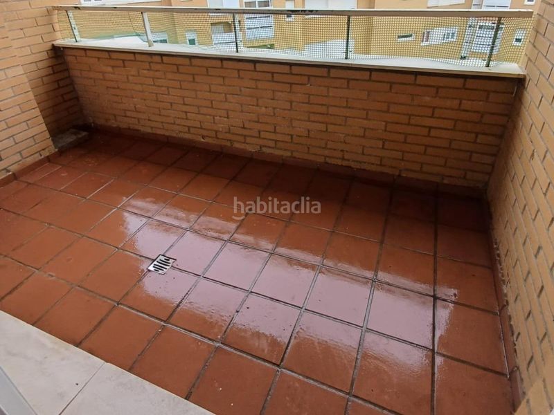 Foto 4a2f2cca-e7b6-46cf-b928-df57f18c6b0b. Pis a Navas del Marqués (Las)