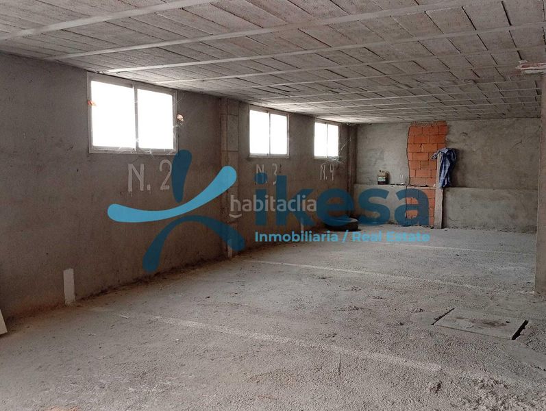 Foto bd1d9460-6e06-4ccb-b6ce-fcf0f785a1c2. Local comercial a Macael
