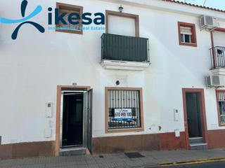 Maison jumelée à Bollullos Par del Condado. Venta de casa adosada en bollullos par del condado, huelva.