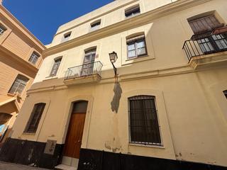 Planta baixa a El Pópulo - Santa María
