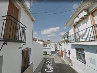 Casa adossada a Cañete de las Torres. Venta de adosado en cañete de las torres, córdoba.